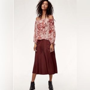 Wilfred Off-the Shoulder Blouse